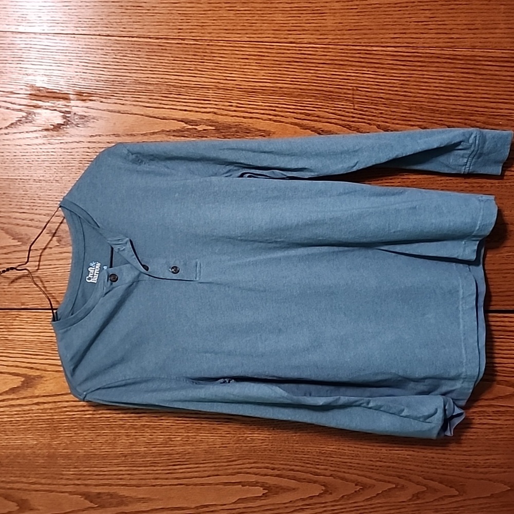 Croft & Barrow. Long Sleeve Henley, Green, Size Small